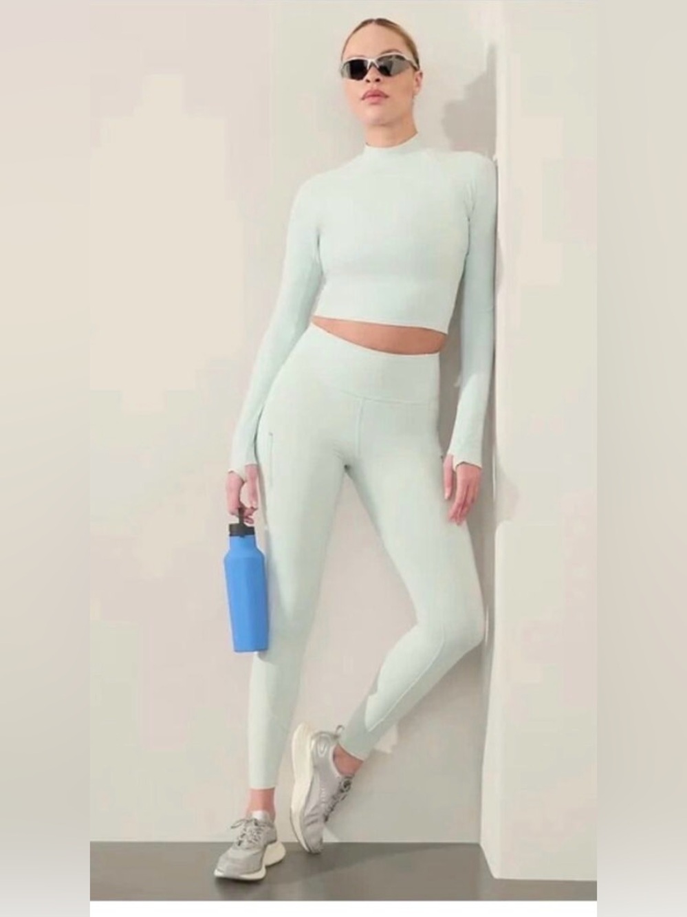 Athleta Pale Mint Rainier Tight Leggings 7/8 Length
